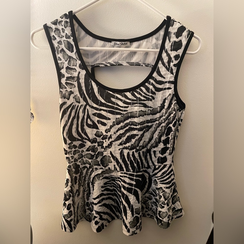 Zebra Print Gray & Black Shirt Size Med